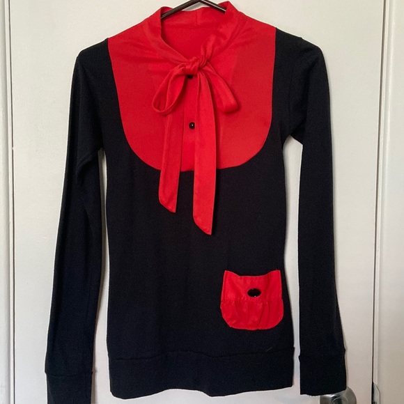 One of a kind bow tie top with a pocket. Size S fitted top.Red/Black - Picture 1 of 5